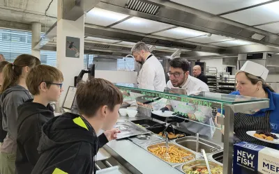 Speciální den s Markem Svobodou v přezletické školní jídelně